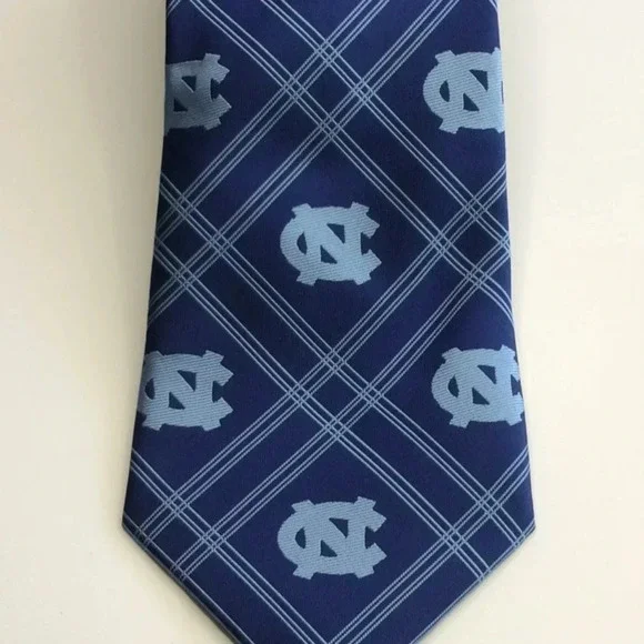 NWT North Carolina Tar Heels Collegiate Tie - Picture 2 of 8
